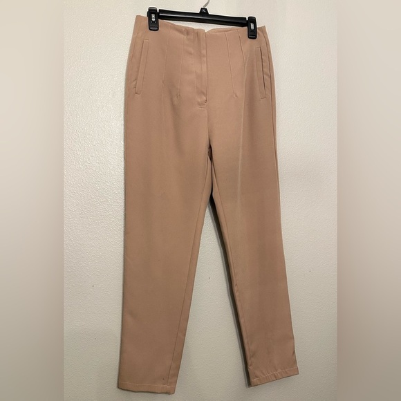 Straight leg dress pants JUNIORS SIZE MEDIUM - Picture 2 of 7